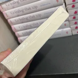 giữa thế gian muôn màu, tôi chọn vẽ chính tôi - Cao Lâm 998034