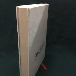 Phương Đình dư địa chí 960657