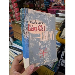 (TẶNG BOOKMARK) Phiên dịch báo chí Anh Mỹ - 1966 mới 70% ố rách - SÁCH XƯA - RBK0111