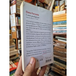 L'amie prodigieuse - Elena Ferrante 396795
