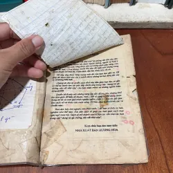 II Huyền Học: Sách Số Coi Tuổi Làm Nhà Và Dựng Vợ Gả Chồng - Chiêm Gia Tinh Huỳnh Liên 776821