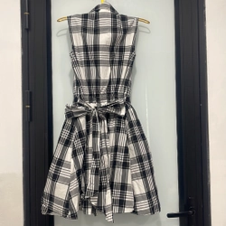 Vây kẻ size S 499008