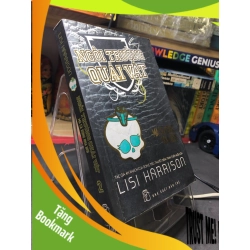 (TẶNG BOOKMARK) Ngôi trường quái vật Ma cà rồng nhà bên 2013 mới 75% ố vàng Lisi Harrison RBK2606 VĂN HỌC