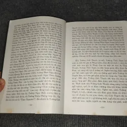 NHỮNG NGƯỜI ĐÀN BÀ TRONG GIA TỘC HỌ TƯỞNG 991084