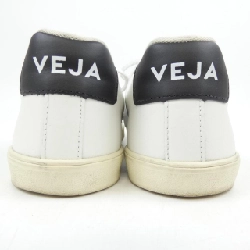 Giày sneaker VEJA - Hàng hiệu Authentic 906907