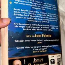 Sách tặng kèm khi khách mua bất kỳ sản phẩm nào của shop: James Patterson Postcard killers 732556