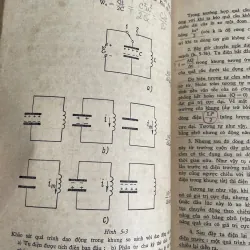 Vậy lý 12; sách giáo khoa xưa ;1974 1013295