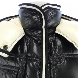 Áo khoác lông vũ MONCLER 641804