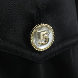 【Đối tượng phiếu giảm giá】Áo khoác CHANEL 637851