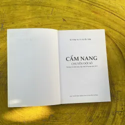 COMBO GIẢN YẾU VỀ CHUYỂN ĐỔI SỐ & CẨM NANG CHUYỂN ĐỔI SỐ 974750