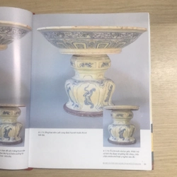 Cổ vật gốm sứ có trang kim 484288