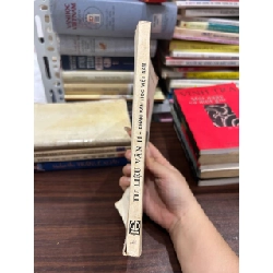 Sách Tham Khảo Tự Chọn Môn Văn - Tiếng Việt - Nhiều tác giả 1006079