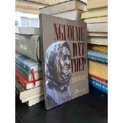 Người mẹ đất thép