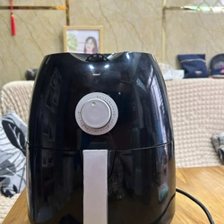 Dư dùng nồi chiên không dầu lock & lock công suất 1300W. 503908
