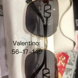 Kính mát Valentino nam nữ kính râm khung vàng khói tối 975229