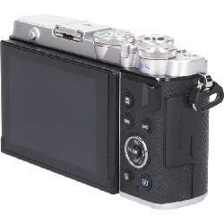 Ｅ－Ｐ７ - Hàng hiệu Authentic 880100