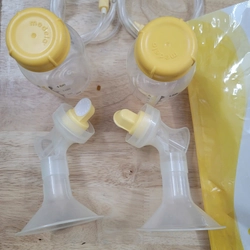 Máy hút sữa điện đôi Medela Pump in Style Advanced 460716