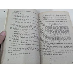 Tàn phong nữ sĩ - Hồ Biểu Chánh 696079