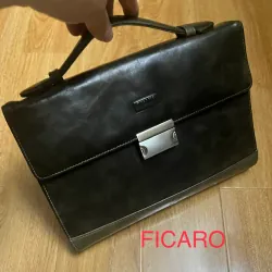 Clutch nam 25x18x3 da thật 2hand