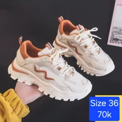 Giày thể thao size 36