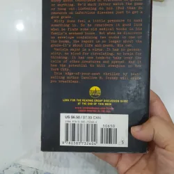 (English book) Code Orange  930934