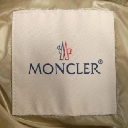 Áo khoác lông vũ MONCLER 644167
