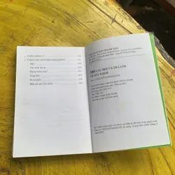 300 CÂU HỎI VÀ GIẢI ĐÁP VỀ SỨC KHOẺ - BÁC SĨ NGUYỄN MINH HỒNG 739603