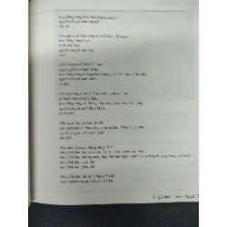 Đi qua thương nhớ - Có bao nhiêu người đã đi qua thương nhớ mà quên được nhau? mới 60% ố ẩm 2013 HCM1406 Nguyễn Việt Phong SÁCH VĂN HỌC 915455