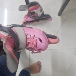 Patin size 31_34 vho bé gái, rất mới 444801