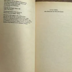 Dirk Gently's Holistic Detective Agency - Douglas Adams 787586