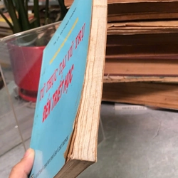 TỪ THỰC TẠI VŨ TRỤ ĐẾN TRIẾT HỌC - Võ Hưng Thanh 442890
