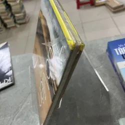 PHONG CẢNH VÀ CON NGƯỜI - TRÚC VIÊN 784011