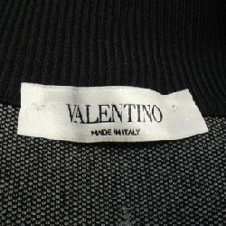 Áo khoác VALENTINO NV3KE02X4HP - Hàng hiệu Authentic 896310