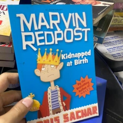 Sách Marvin Redpost: Kidnapped at birth?