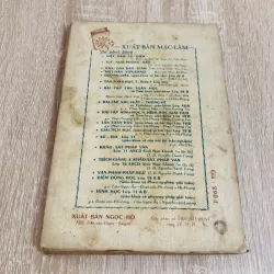 KHẢO SÁT PHÁP VĂN ( lớp 12 ABCD) 971776