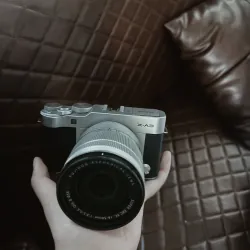 Máy Ảnh Mirrorless Fujifilm X-A3 màu bạc Kèm Lens 16-50mm