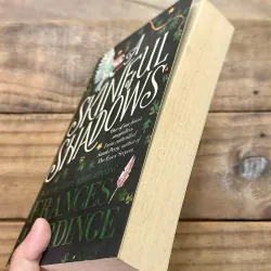 A Skinful of Shadows - Frances Hardinge 731951