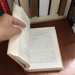 II Văn Học: Đường Vào Thơ _ Truyện Kiều Và Chủ Nghĩa Hiện Thực - Lê Đình Kỵ - 2015 709008