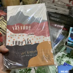 Vẫy Vùng Giữa Vũng Lầy của tác giả Carl Hiaasen