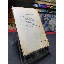 Triển lãm hoa hồng 1985 mới 50% ố vàng rách gáy nhẹ Okenho Itvan HPB0906 SÁCH VĂN HỌC 914997