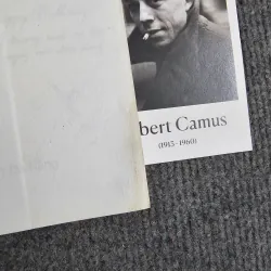 Paris 11 tháng 8 - thuận 991026