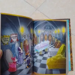 Sách ngoại văn thiếu nhi: The phoenix of destiny - Tác giả: Geronimo Stilton 600510