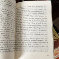 CHUYỆN VỚI NGƯỜI CHÁU GẦN NHẤT CỦA BÁC HỒ (XB 2001) 697965