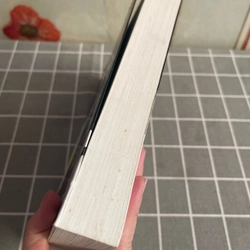 Cái Ghế TRống  408442