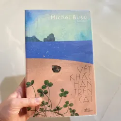 Vết Khắc Hằn Trên Cát