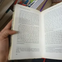 Hoàn cảnh hậu hiện đại- Jean- Francois Lyotard 933868