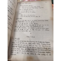Luận đề về cung oán ngâm khúc - Nguyễn Duy Diễn & Bằng Phong 538035