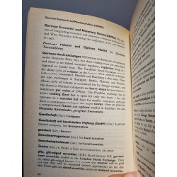 DICTIONARY OF FINANCE - Graham Bannock & William Manser 196073