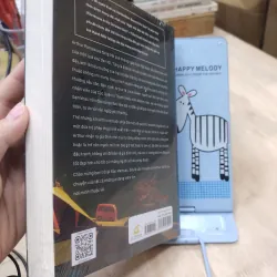 Sách: Đâu đó ngoài khơi xa - TG: TJ Klune 926991