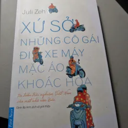 Xứ sở những cô gái đi xe máy mặc áo hoa 756012